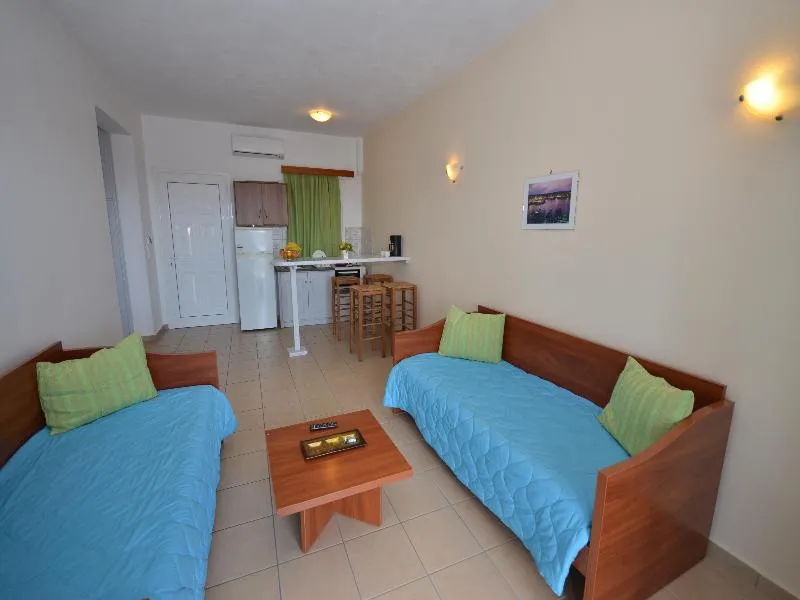 APARTMENT CAPACITY 5 ONE BEDROOM Room, Paradiso Aparthotel, Corfu
