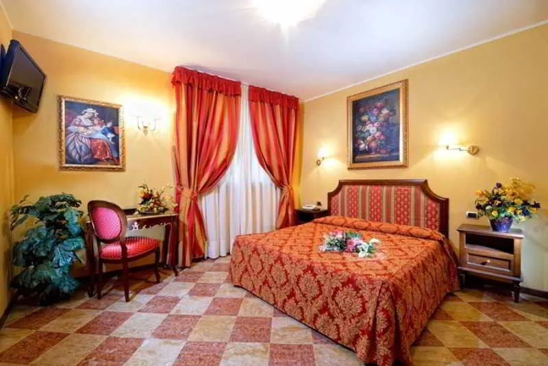 Room, Citta Di Milano, Venice