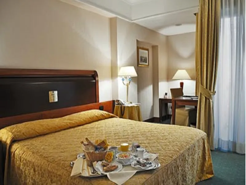 DOUBLE SUPERIOR Room, Pineta Palace, Rome