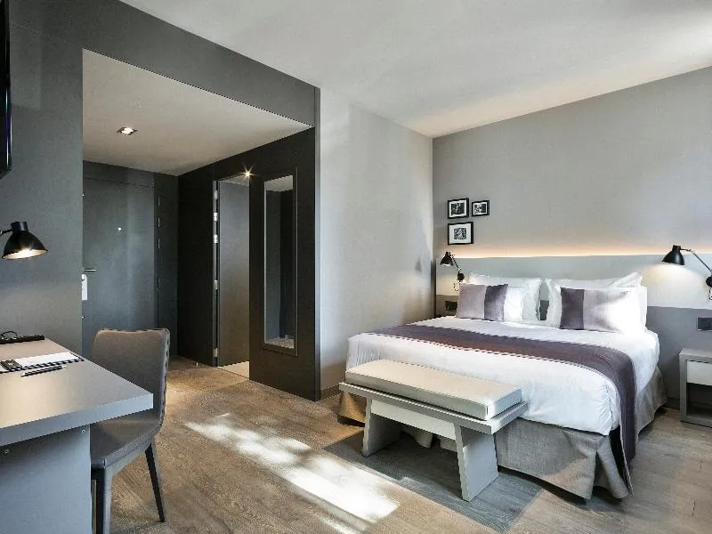 DOUBLE STANDARD Room, Upper Diagonal, Barcelona
