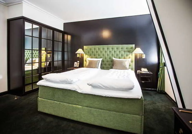 Room, Hotel Bella Grande, Copenhagen