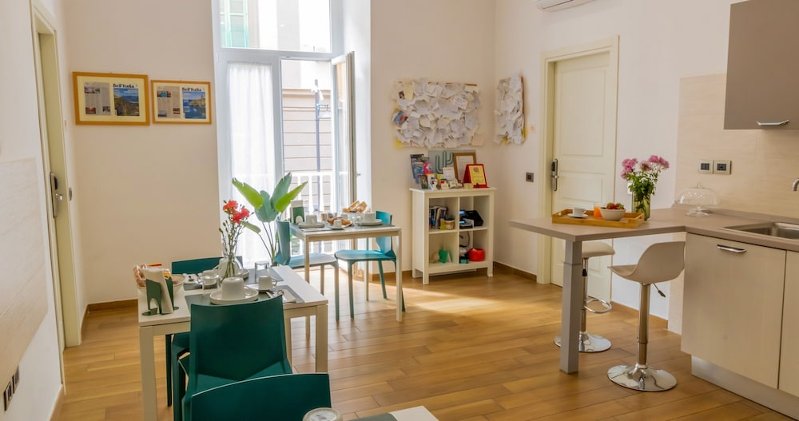 Musto Suites & Rooms, Naples