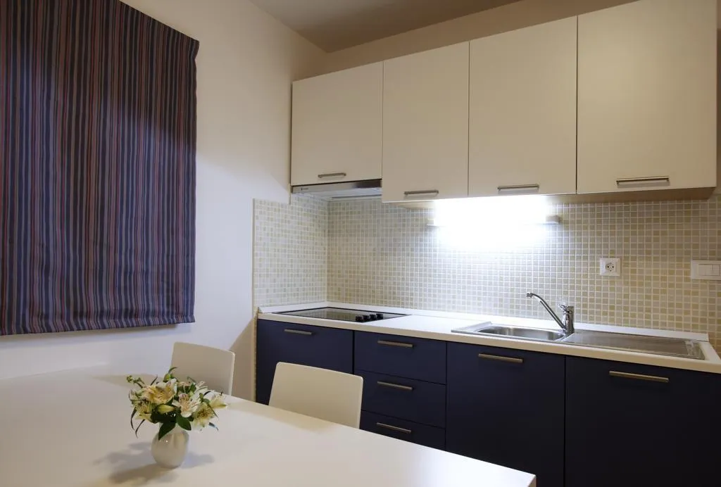 APARTMENT TWO BEDROOMS Room, Pharia Aparthotel, Split