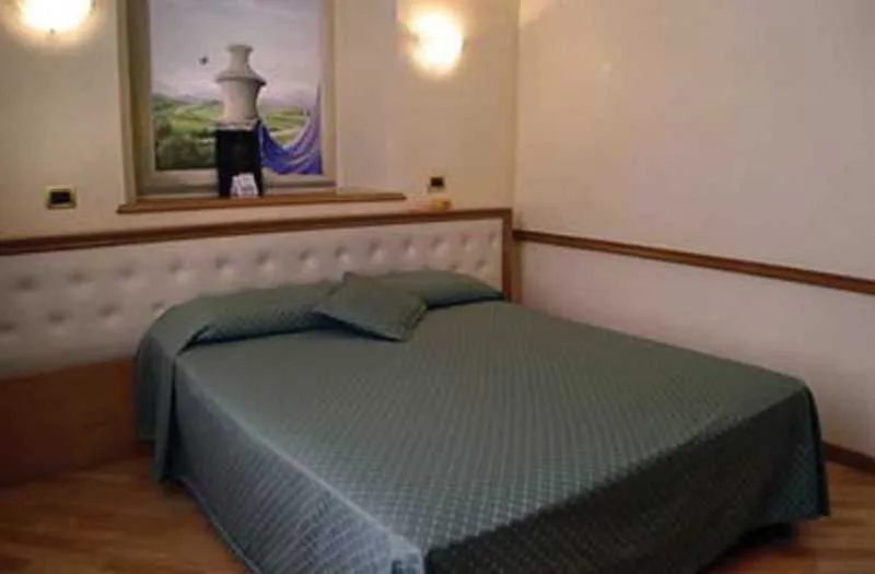 Room, Regina Margherita, Rome