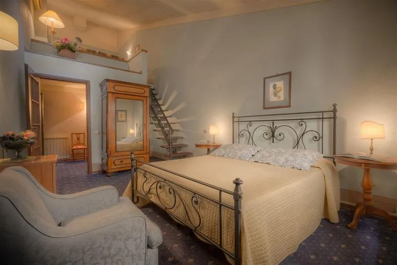 General view, Relais Uffizi, Florence