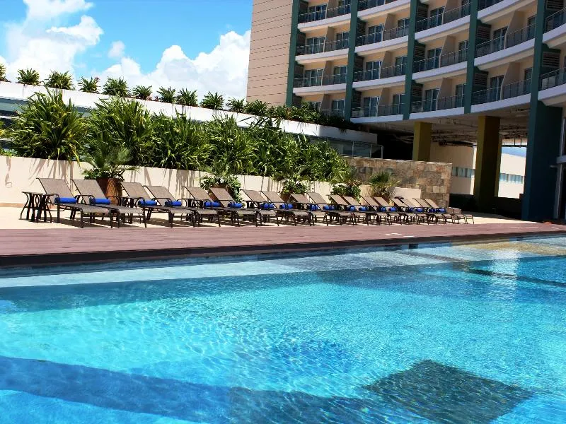 Pool, Krystal Urban Cancún & Beach Club, Cancun Area