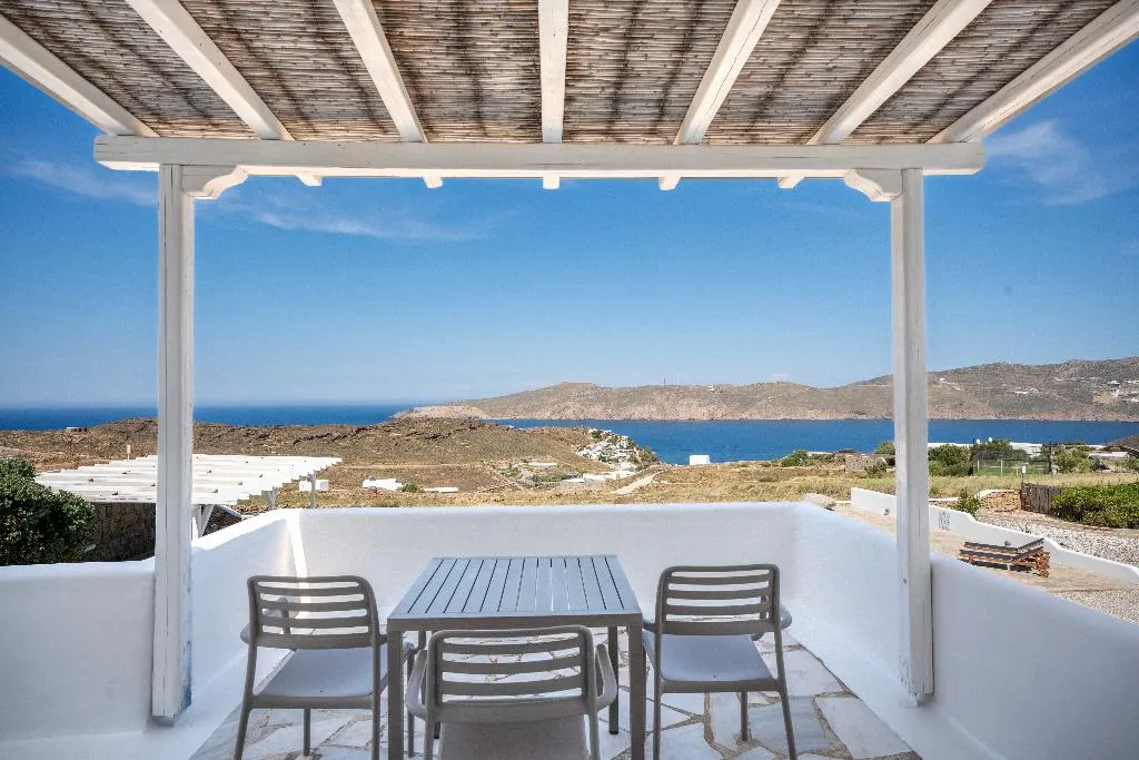 APARTMENT SUPERIOR ONE BEDROOM Room, Yakinthos Residence, Mykonos