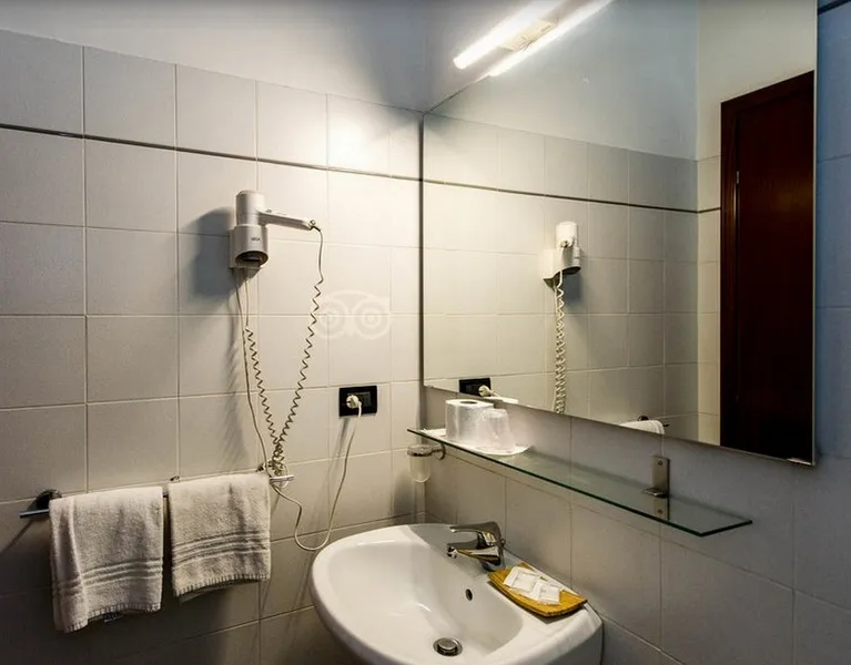 QUADRUPLE STANDARD Room, Leopolda Hotel, Florence