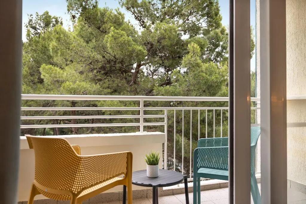 TRIPLE SUPERIOR WITH TERRACE Room, Sunny Rabac by Valamar, Istria