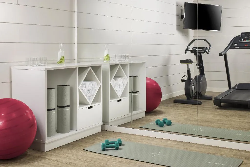 Sports and Entertainment, iStay by NH Ciudad de Valencia Hotel, Valencia