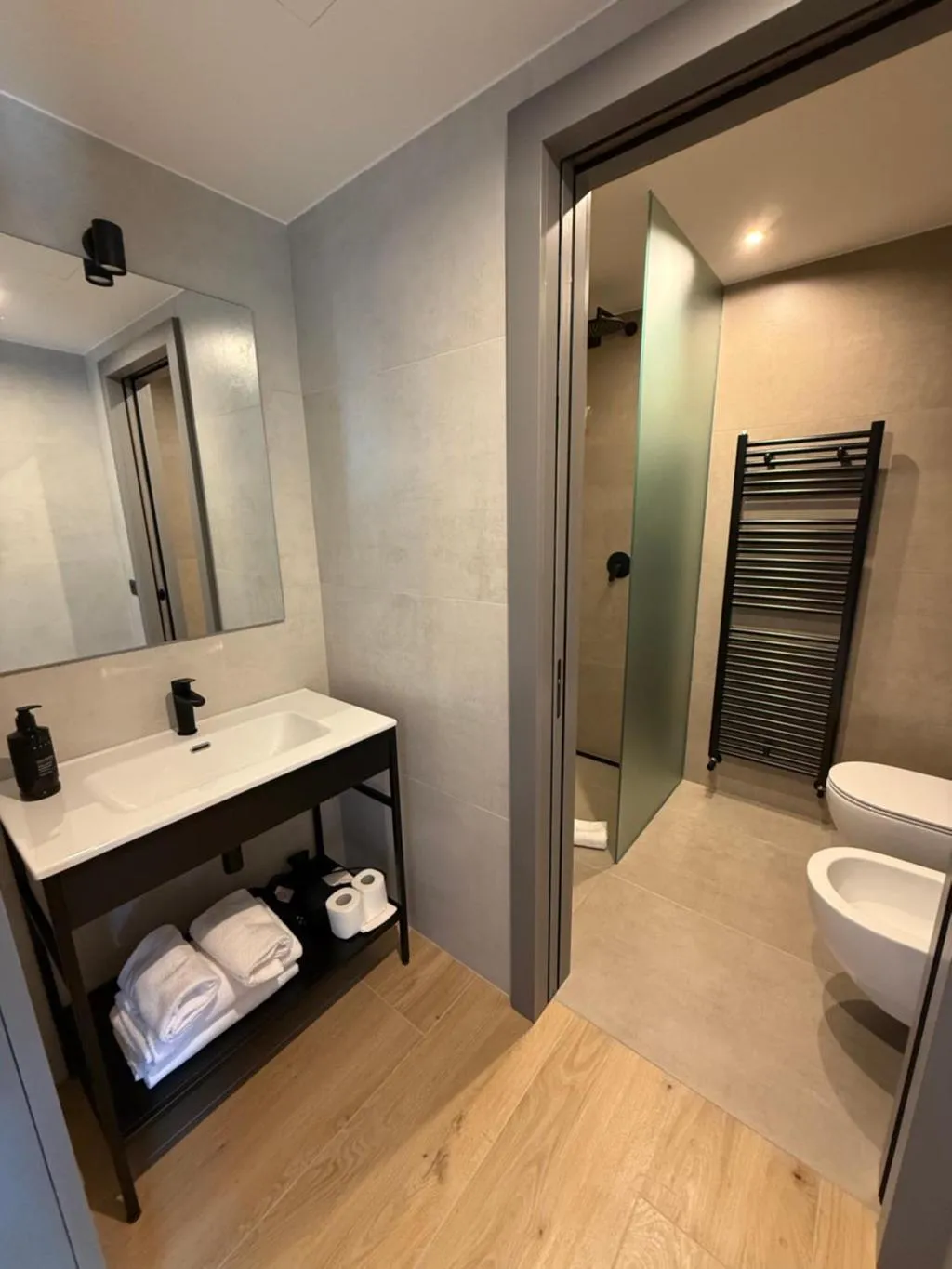 APARTMENT LAKE VIEW Room, Residence Centro Vela, Milan