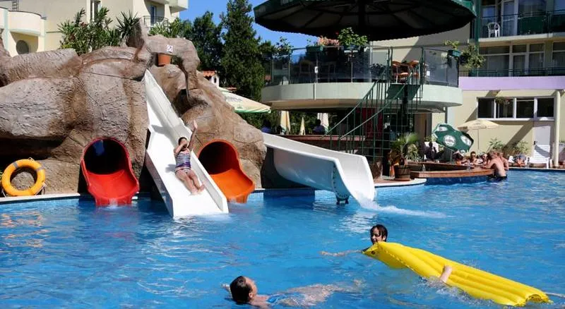 Pool, Sunny Day Club, Bourgas