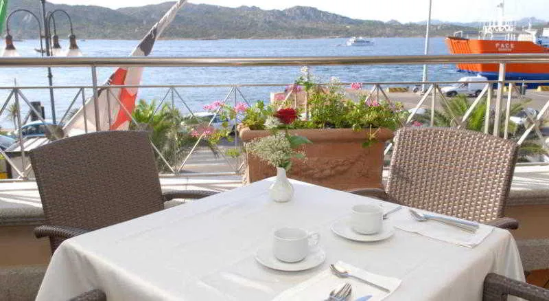 Terrace, Excelsior, Olbia