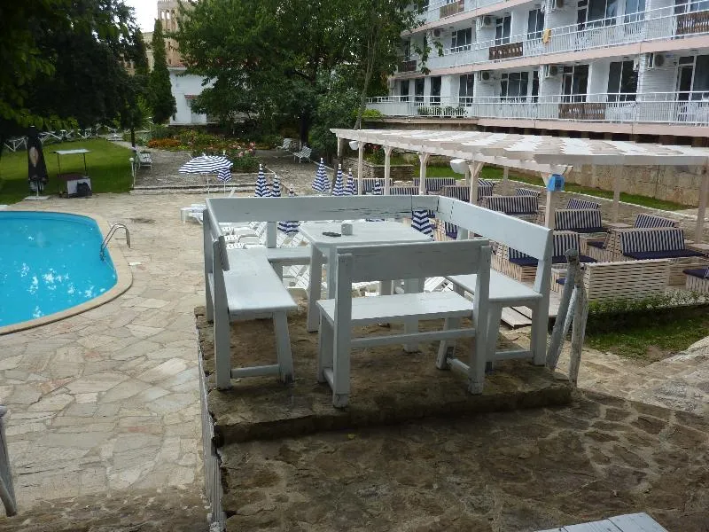 Bar, Zarya, Varna