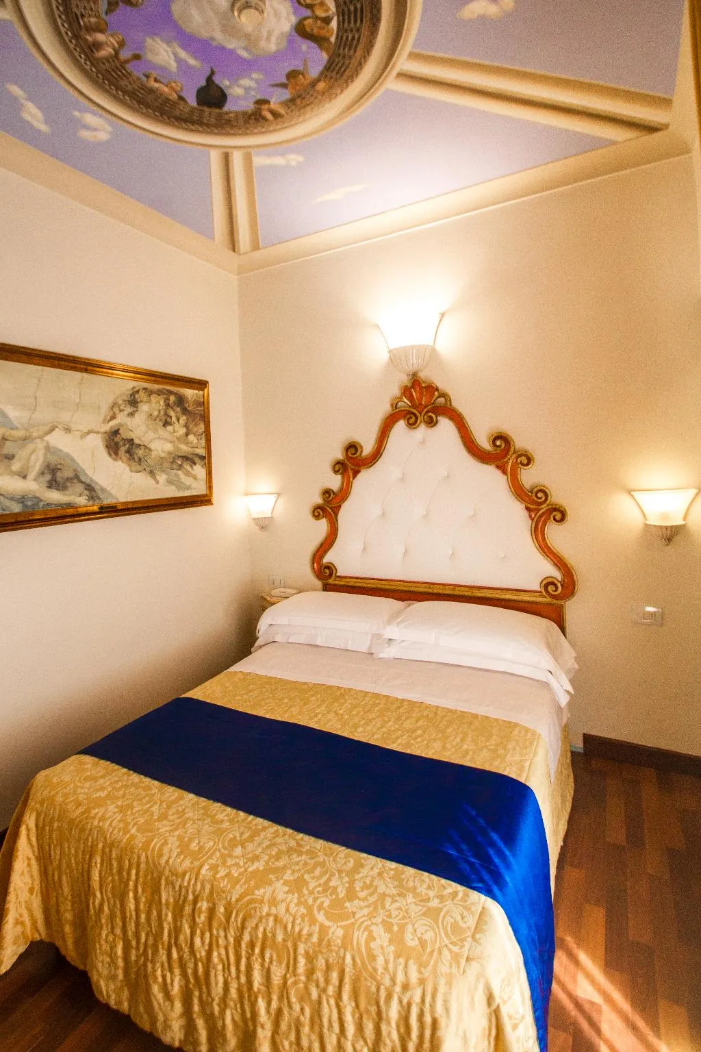 DOUBLE ECONOMY Room, Porta Faenza, Florence