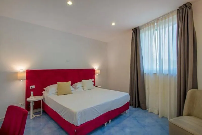 DOUBLE BASIC Room, Boutique Hotel Helios, Naples