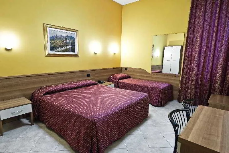 Room, Ibis Styles Milano Centro, Milan