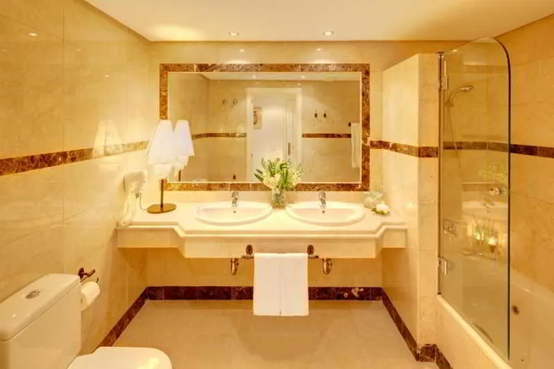 APARTMENT CAPACITY 5 TWO BEDROOMS Room, Vasari Resort, Costa Del Sol