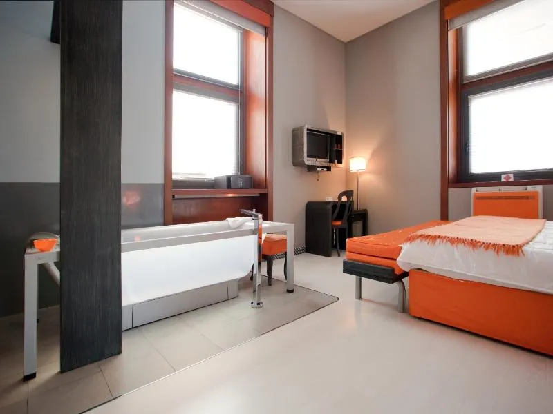 JUNIOR SUITE KING SIZE BED Room, Orange Hotel, Rome