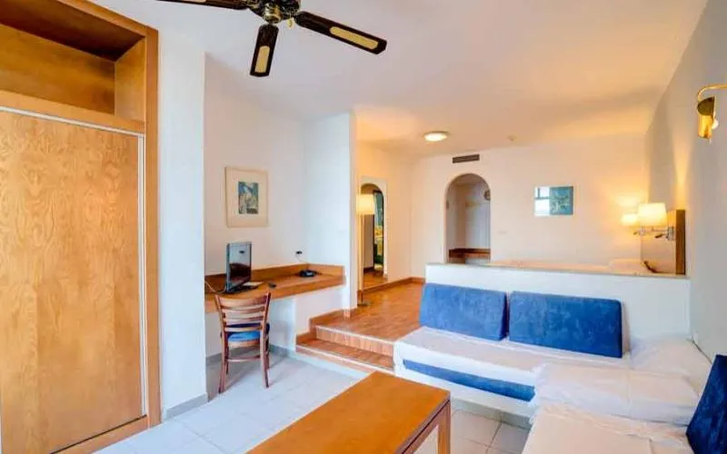FAMILY ROOM PARTIAL OCEAN VIEW Room, SBH Fuerteventura Playa, Fuerteventura