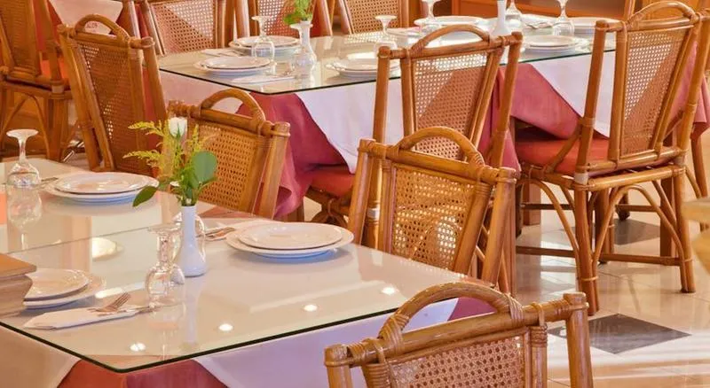 Restaurant, Dedalos Beach Hotel, Crete