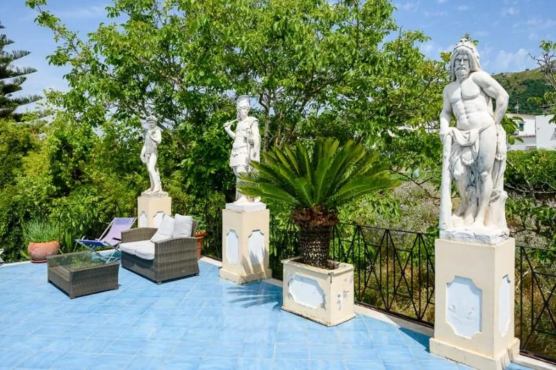 Terrace, Bussola di Hermes, Naples
