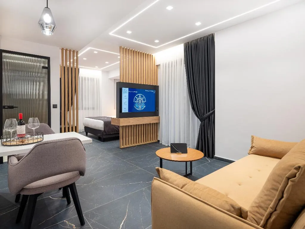 SUITE DELUXE Room, Captain Napoleon Paterakis CNP Luxurious Suites, Crete