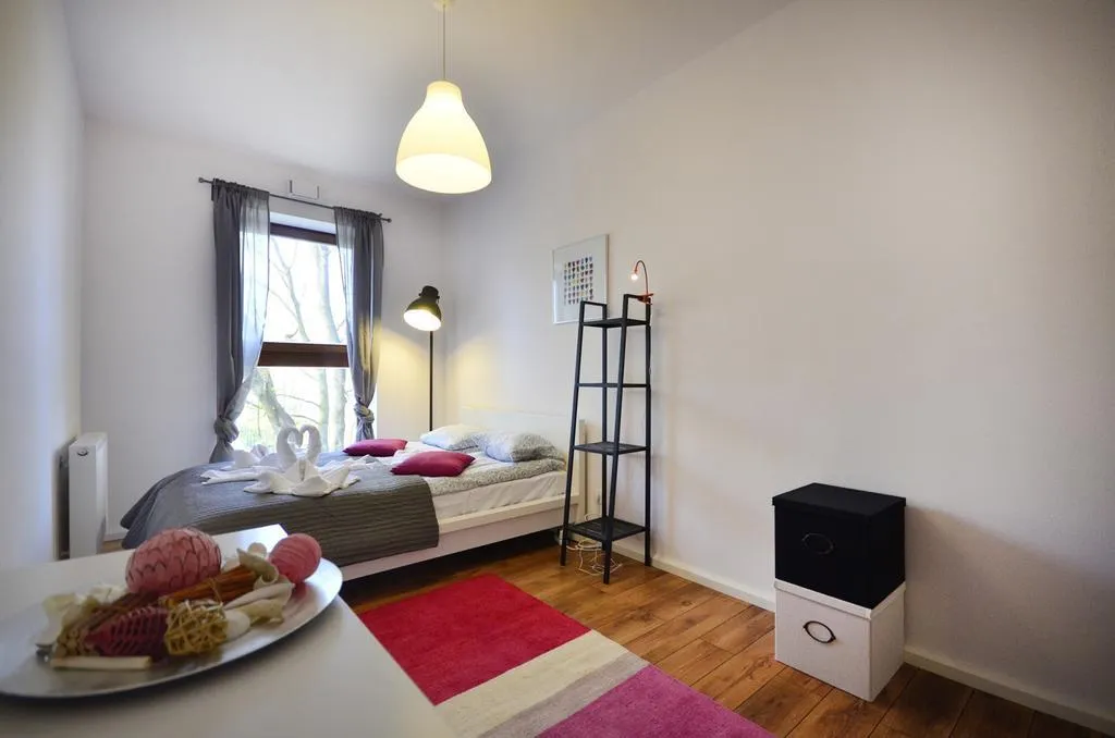 APARTMENT CAPACITY 4 ONE BEDROOM Room, Dom & House  Apartamenty Aquarius, Gdansk