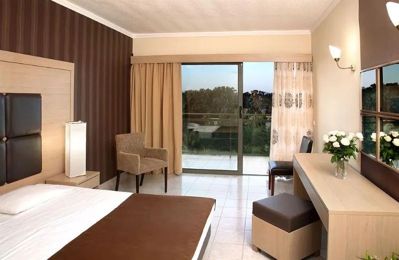 DOUBLE SINGLE USE LAND VIEW Room, Kipriotis Hippocrates Hotel, Kos
