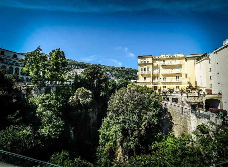 General view, Antiche Mura, Naples