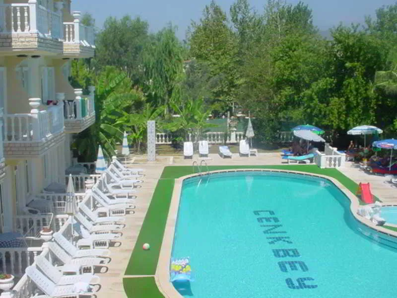 Pool, Cenk Bey, Dalaman