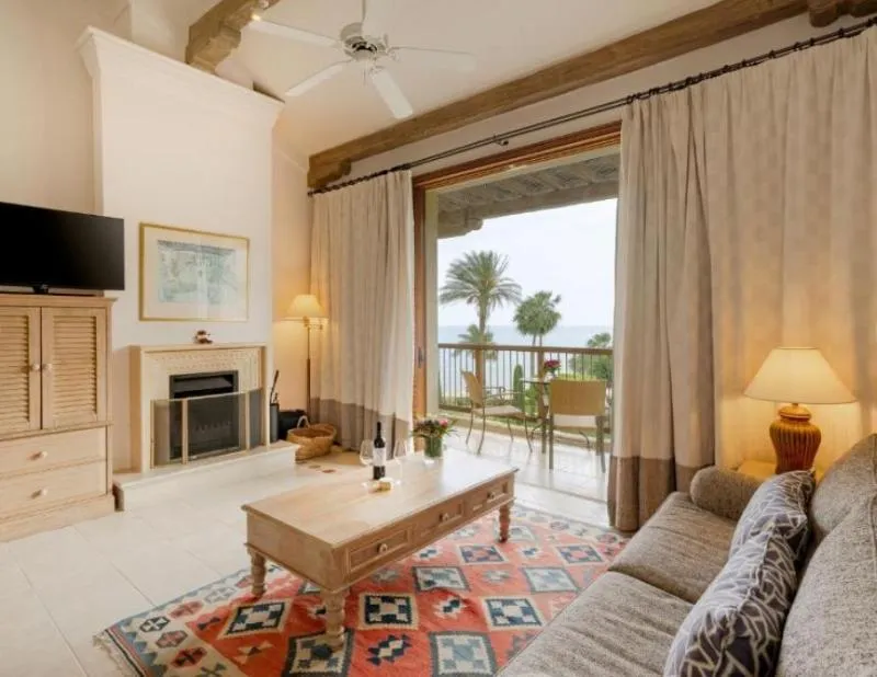 SUITE EXECUTIVE Room, Columbia Beach Resort, Cyprus