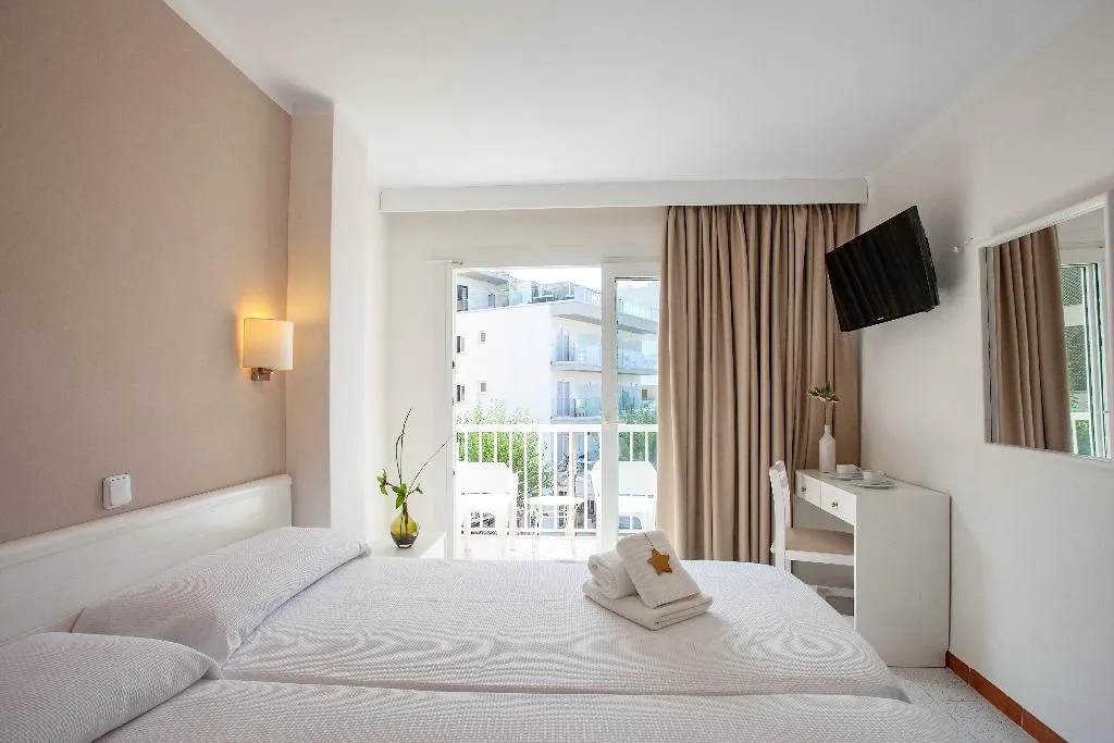 Room, Hostal Residencia Sutimar, Majorca