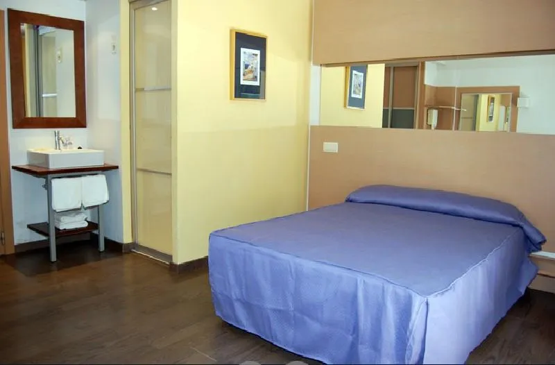 SINGLE WITH BALCONY Room, Villamarina Club (Apartments), Costa Dorada