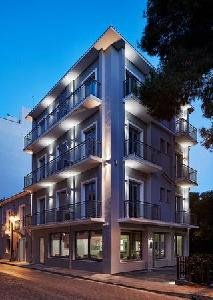 Riviera Hotel, Athens