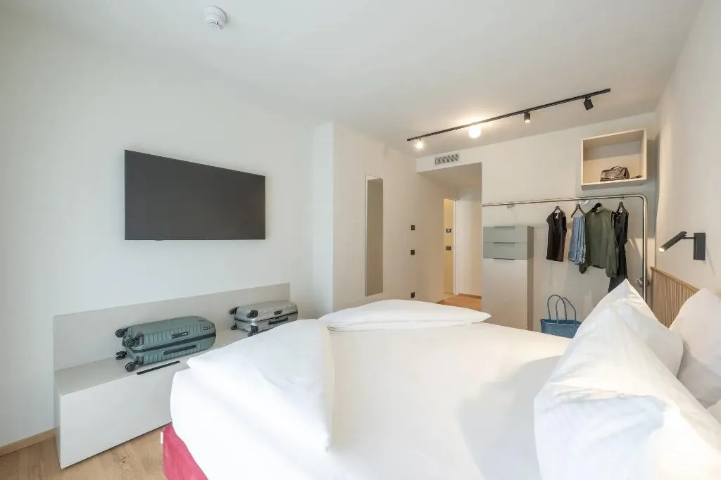 APARTMENT ONE BEDROOM Room, Ètra Suites & Apartments, Milan