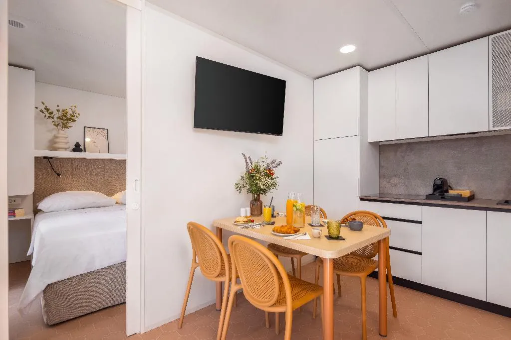 MOBILE HOME PREMIUM Room, Pinadria Camping Resort, Split