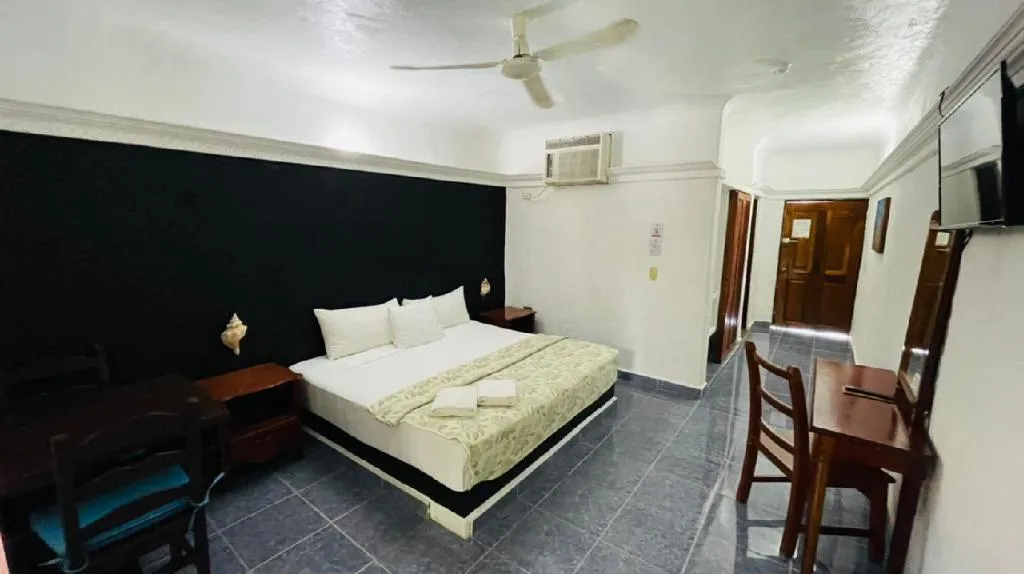 DOUBLE STANDARD Room, Maya del Carmen, Playa Del Carmen