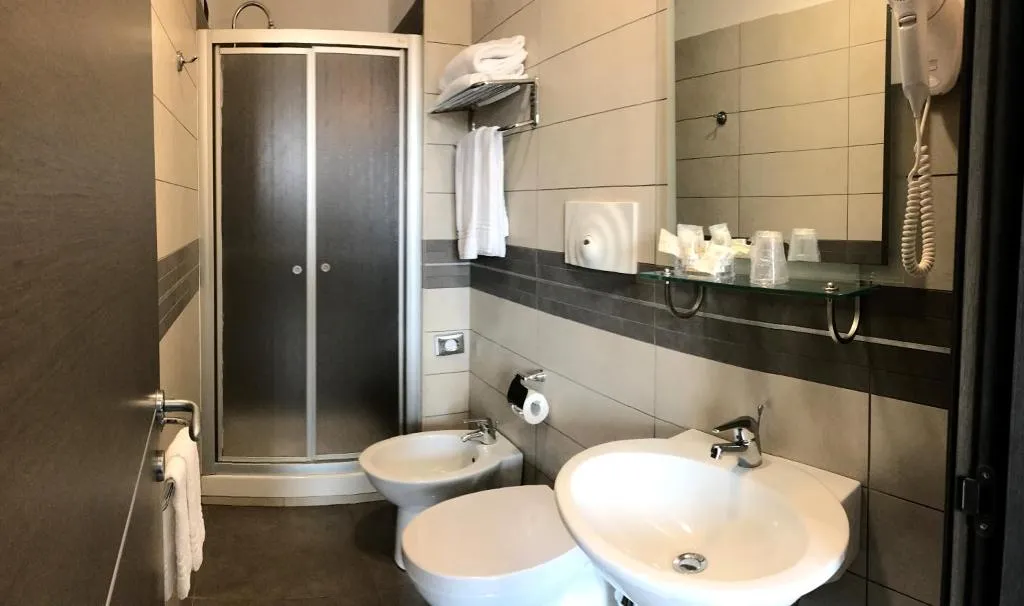 DOUBLE SUPERIOR Room, Visagi, Naples