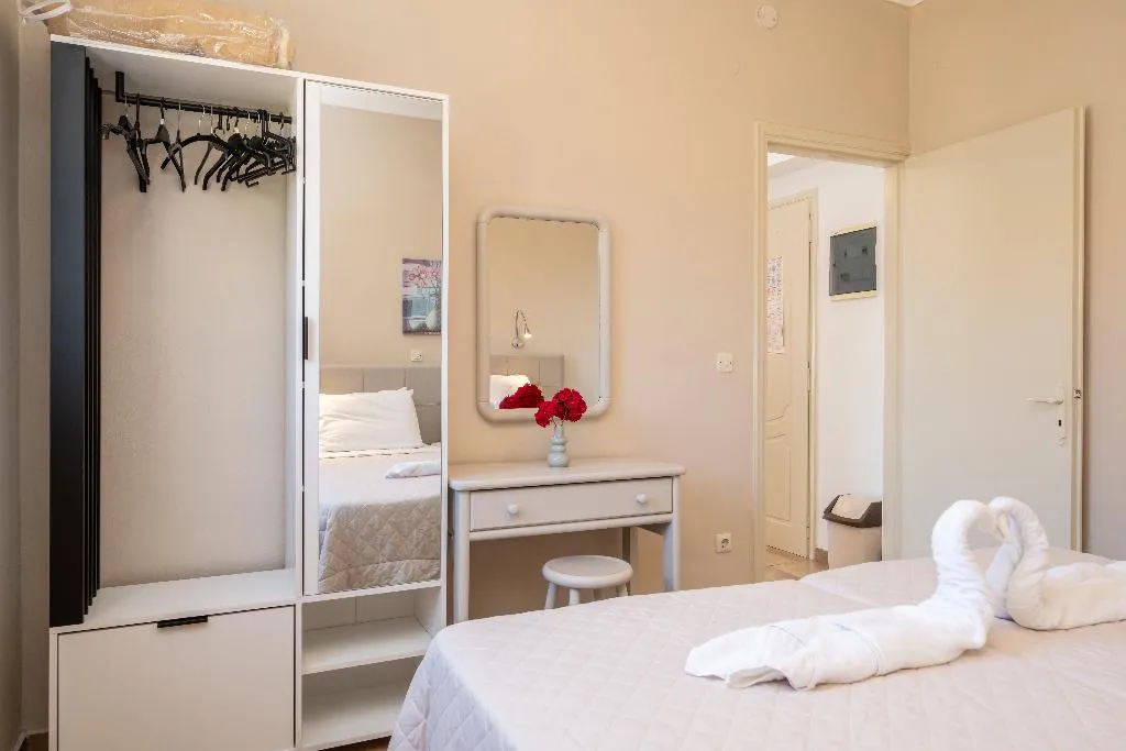 APARTMENT SEA VIEW TWO BEDROOMS Room, Dionysios Studios & Apartments, Kefallinia