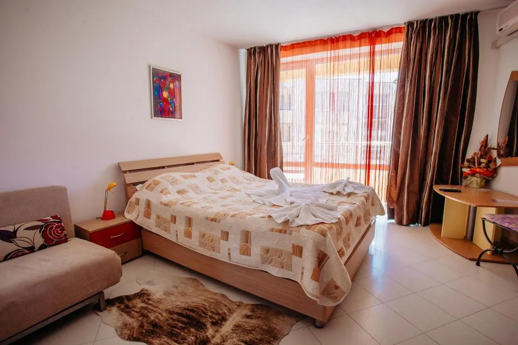 General view, MNG Holiday Apartments, Bourgas
