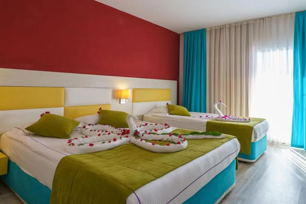 TRIPLE CAPACITY 3 ONE BEDROOM Room, Side Win Otel, Antalya