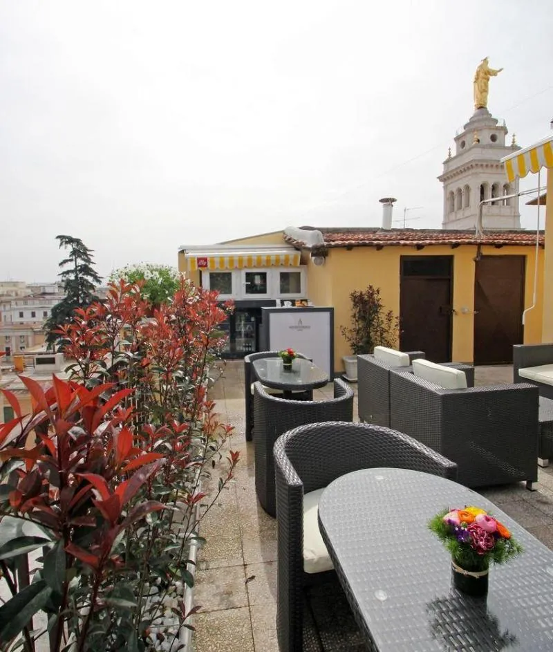 General view, Hotel Indipendenza, Rome