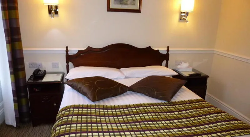 SINGLE STANDARD Room, Harcourt Hotel, Dublin
