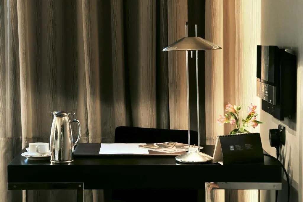 Room, Gran Hotel Havana 4*Sup by Escampa Hotels, Barcelona