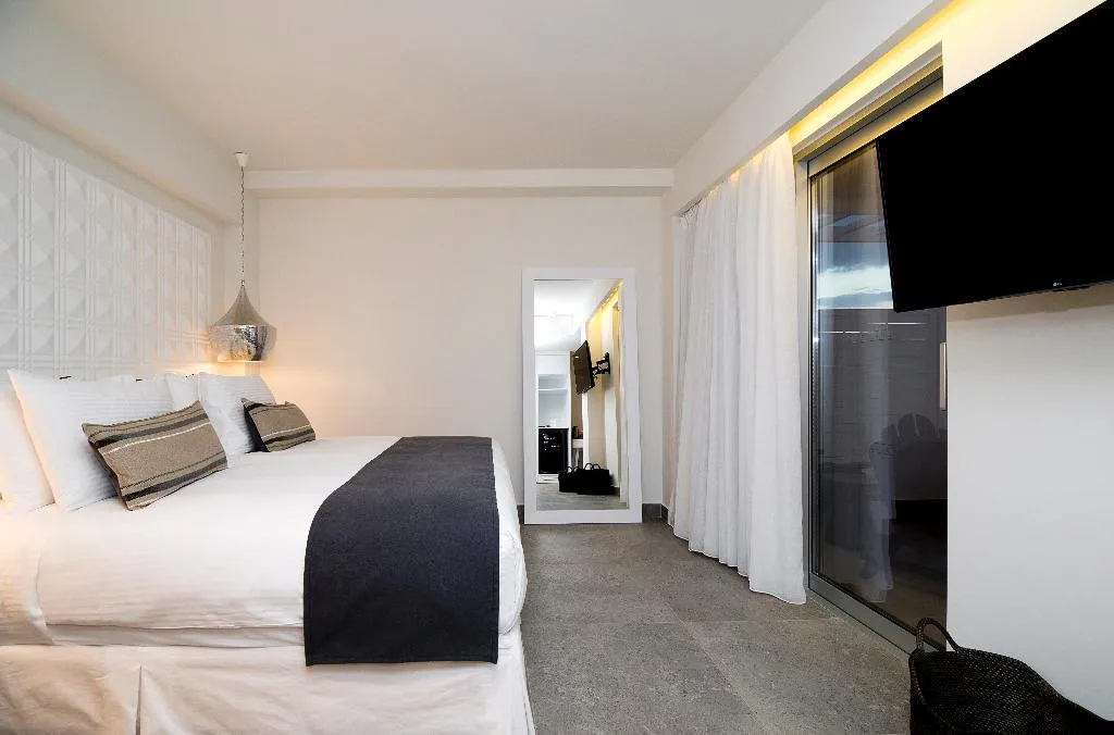 SUITE WITH PRIVATE POOL Room, Insula Alba Resort & Spa, Crete