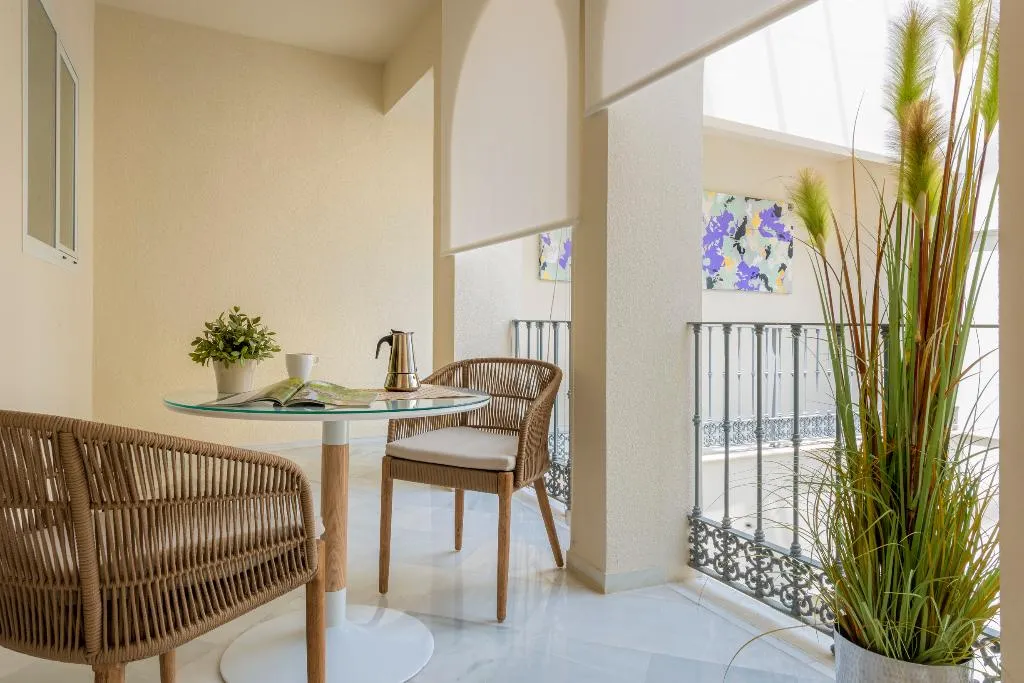 APARTMENT ONE BEDROOM Room, Suites Sevilla Plaza, Seville