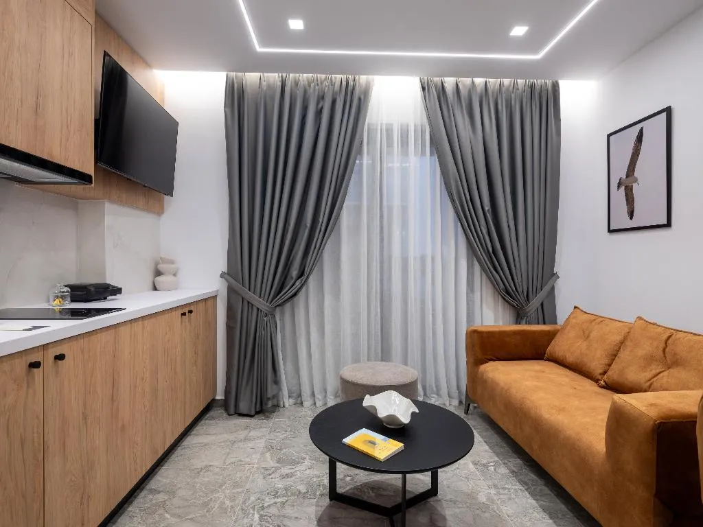 SUITE CLASSIC Room, Captain Napoleon Paterakis CNP Luxurious Suites, Crete
