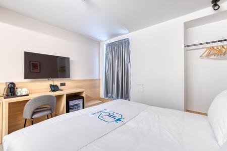 JL Hotel, Malta