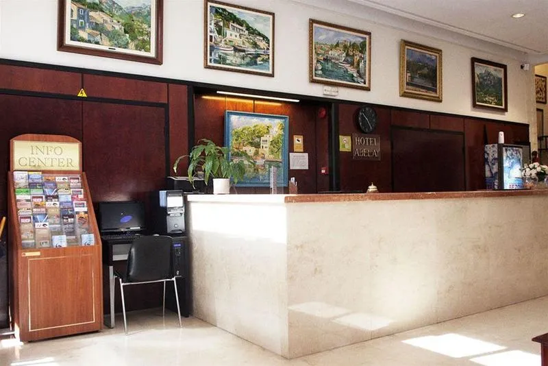 Lobby, Abelay, Majorca